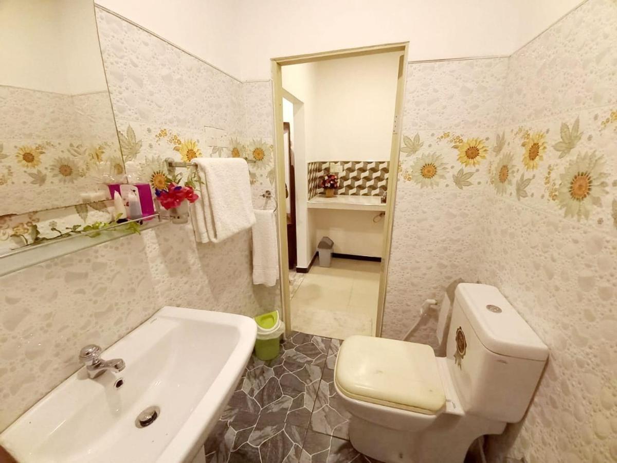 Dinu Lanka Resort Катунаяка Экстерьер фото